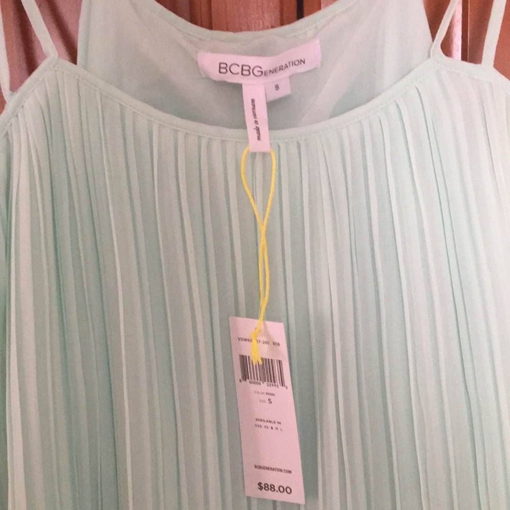 🌟BCBG PLEATED DRESS🌟
